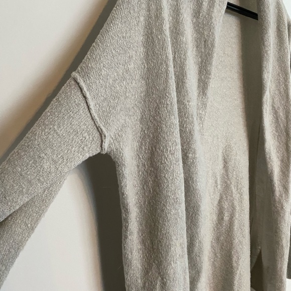 MBoutique Cardigan - Picture 3 of 5